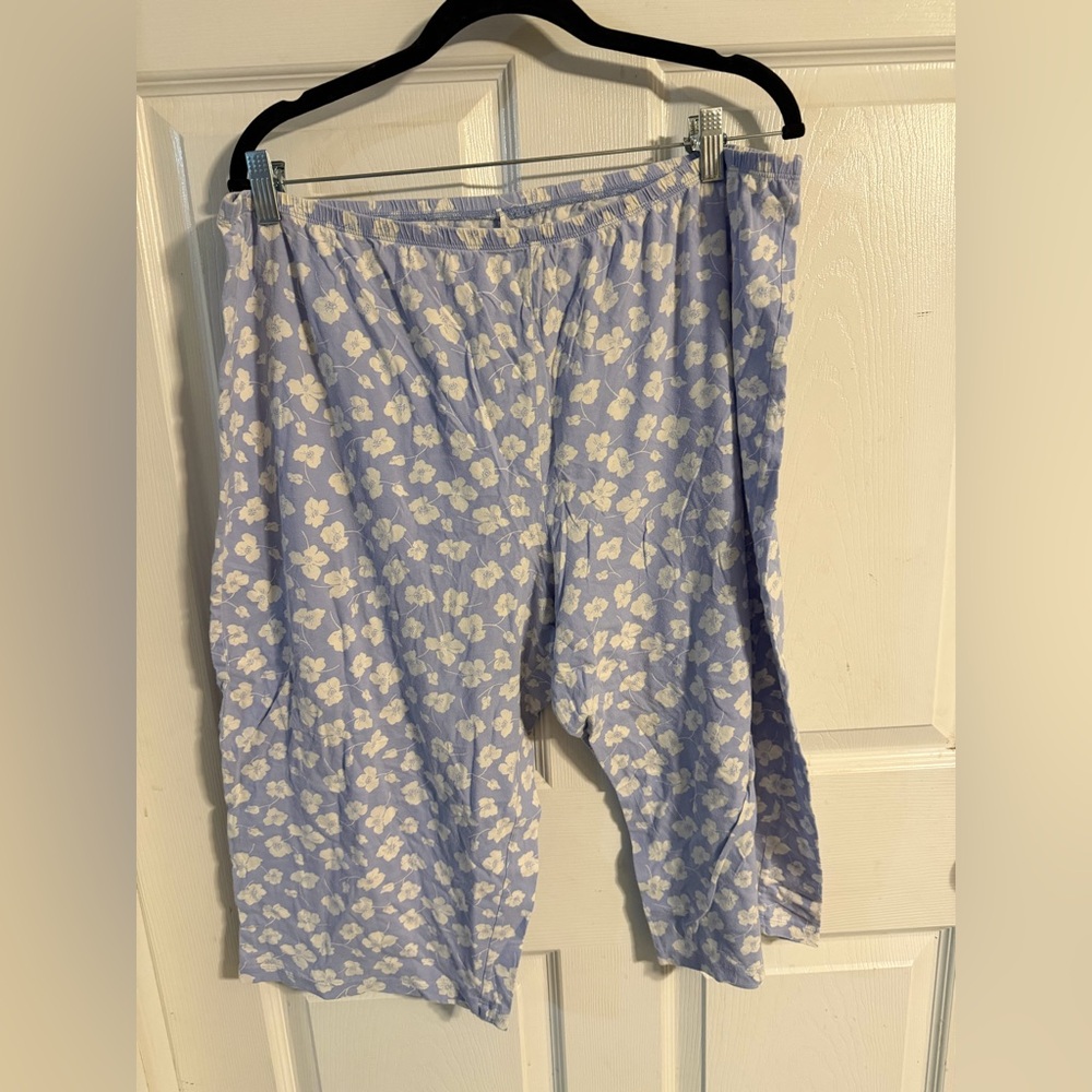 Lauren Ralph Lauren Light Blue Floral Pajama Top - Picture 3 of 6